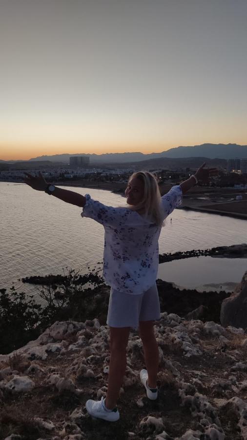 Fantastic 4 Cyprus First Line Beachfront Boghaz Exteriör bild