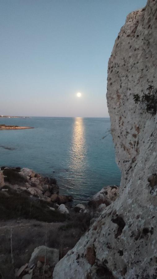 Fantastic 4 Cyprus First Line Beachfront Boghaz Exteriör bild